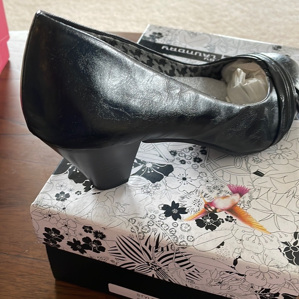 Cl by Laundry.  Sallie Smooth black pumps size 39 (8.5). Like new with box